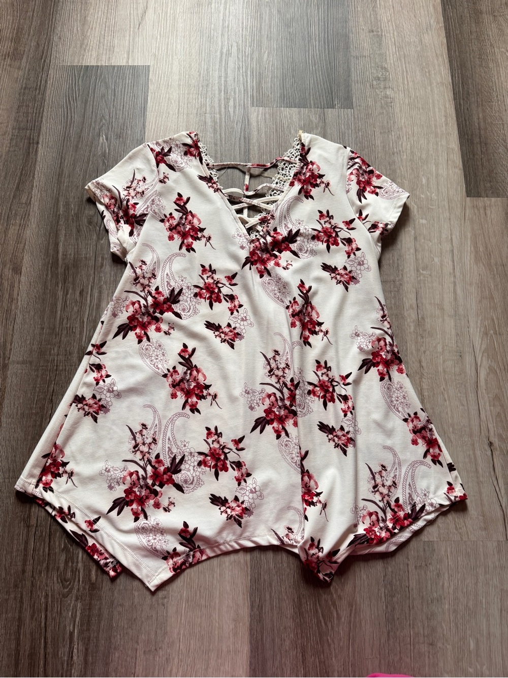 Daytrip Cream Floral Lace-Up V-Neck Tunic with Pink and Burgundy Blossoms